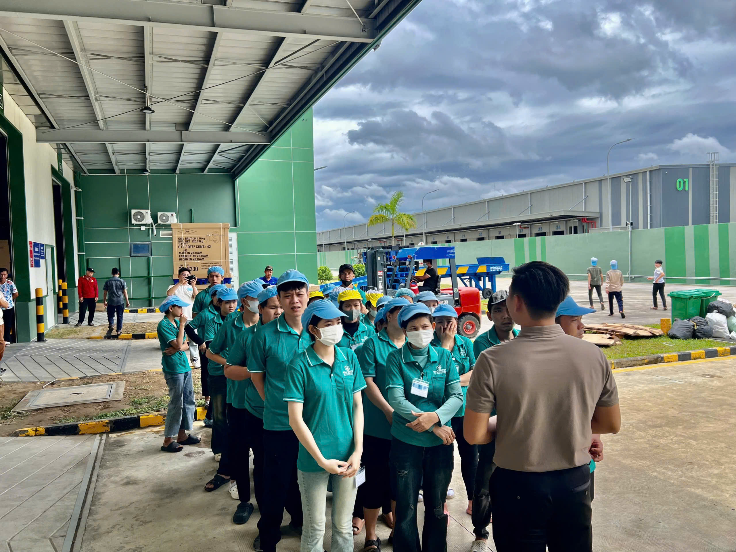 Đánh giá lao động hàng tháng để đảm bảo chất lượng cho doanh nghiệp