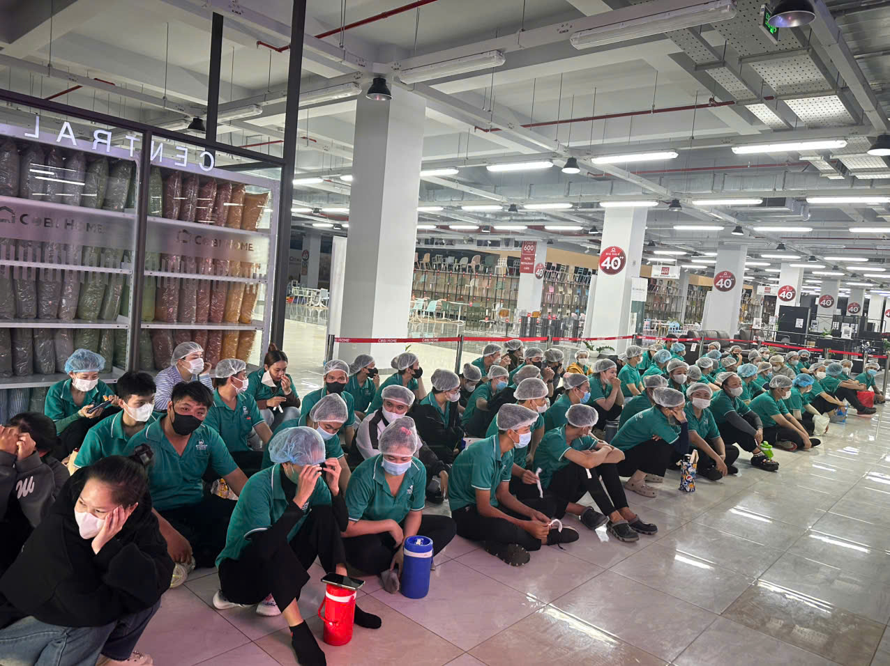 Doanh nghiệp yên tâm sản xuất, không phát sinh rủi ro pháp lý liên quan đến người lao động