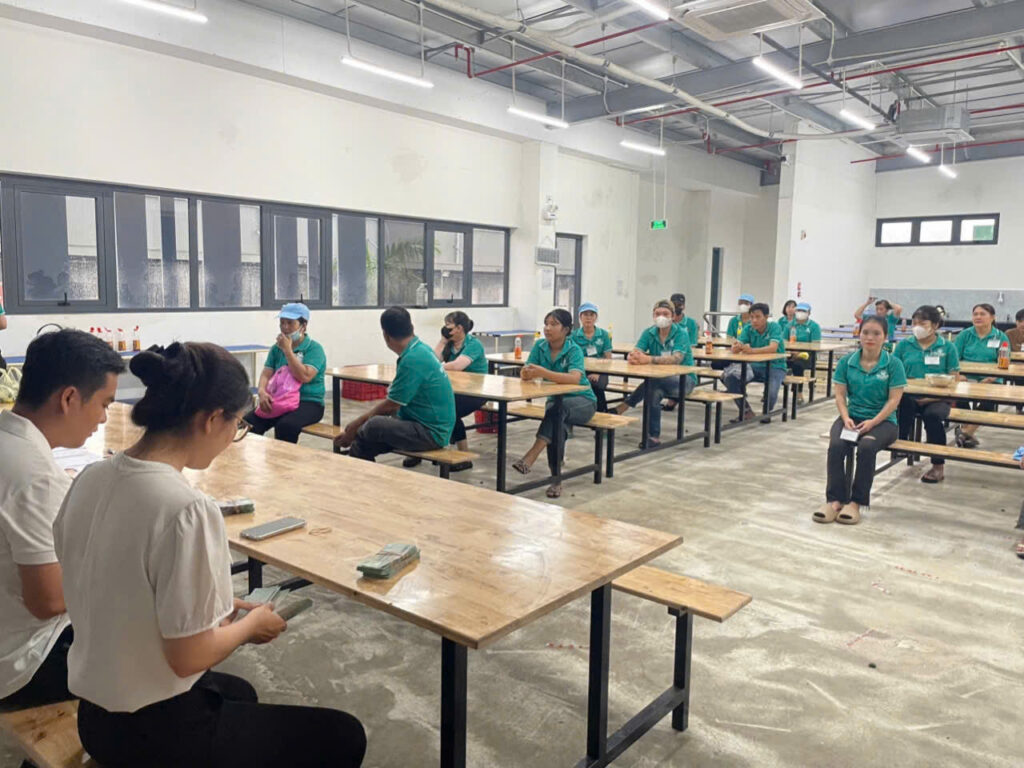 Tuyển dụng và sàng lọc ứng viên